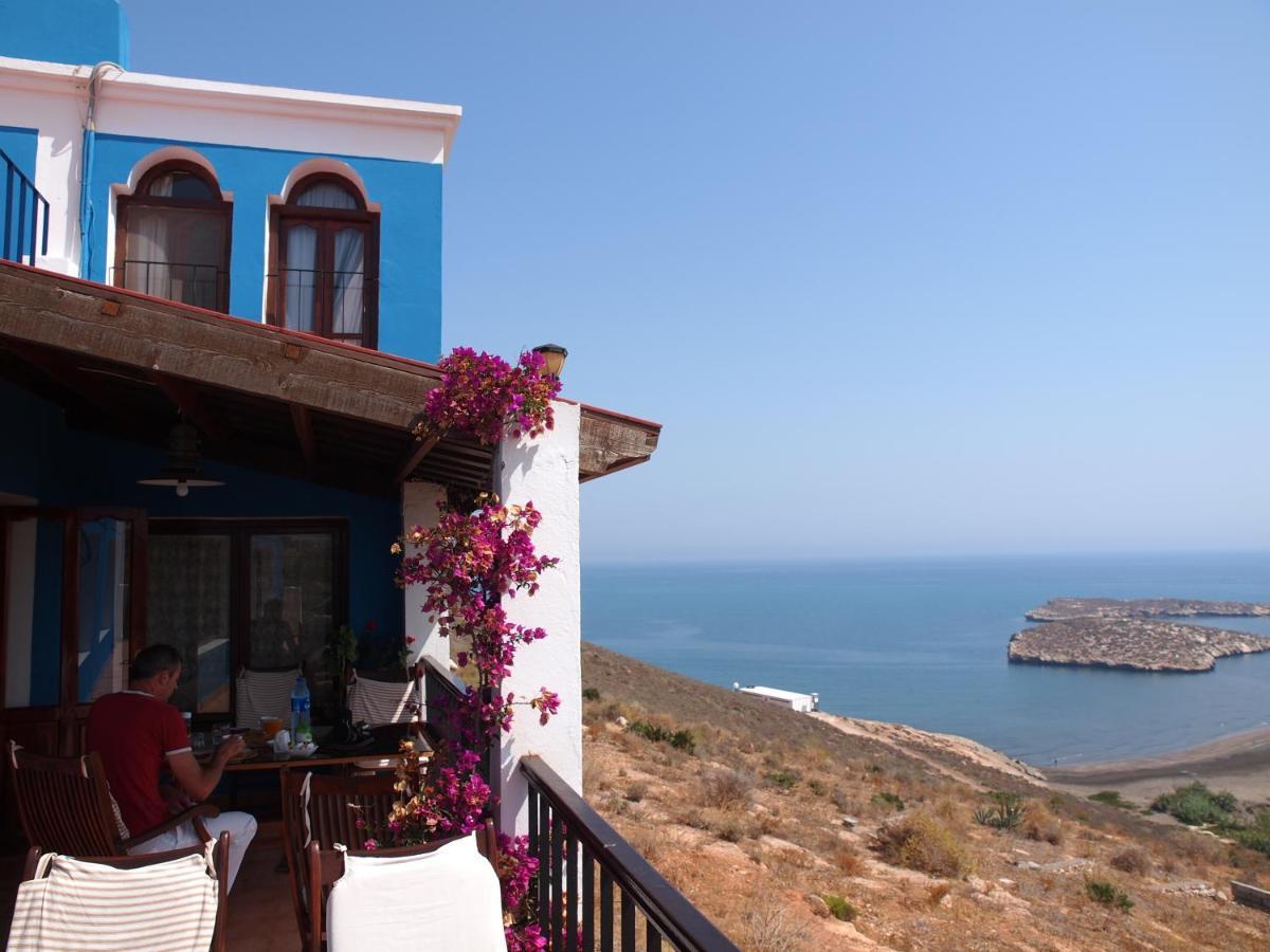 Casa Paca Alhucemas Guesthouse B&B Exterior photo